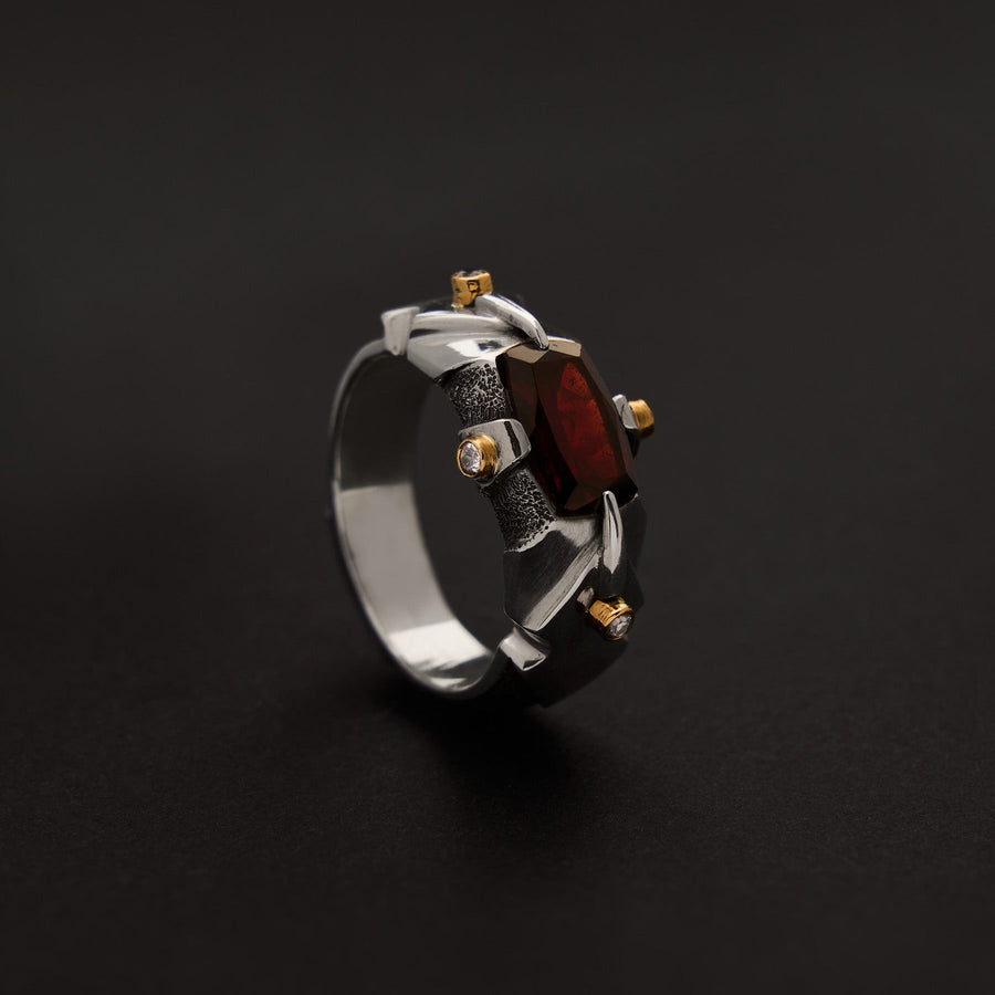 ENOCH 925' Gold Garnet Diamond Ring