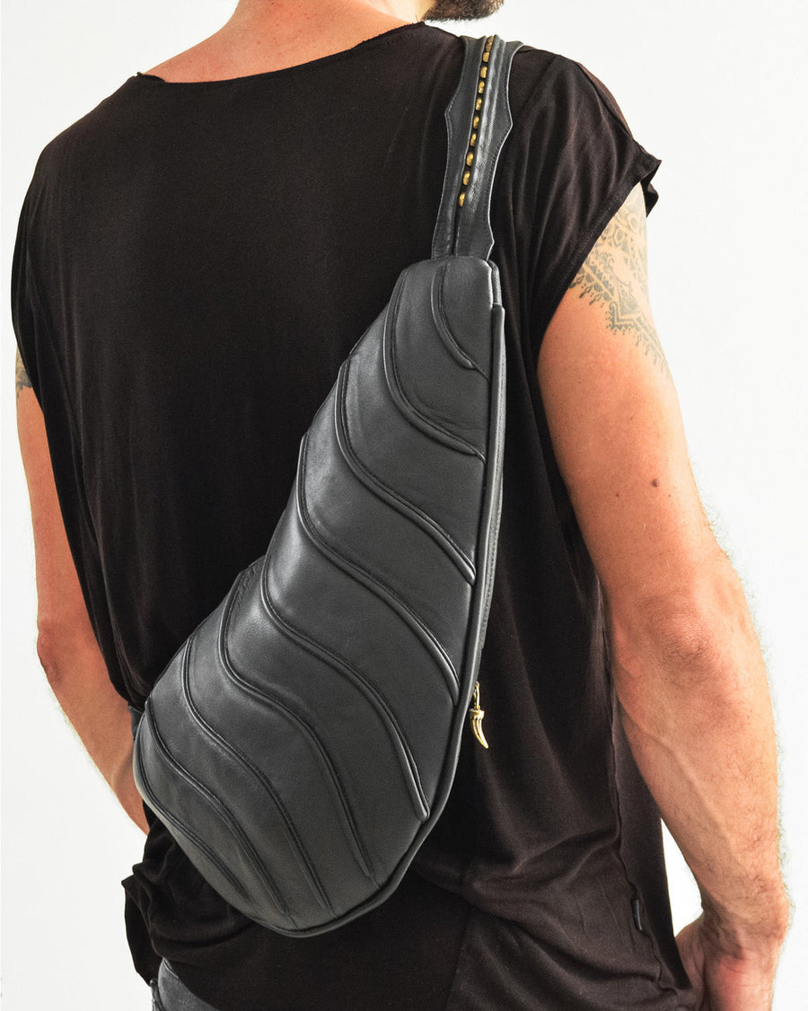 SQUADRON Shoulder Bag